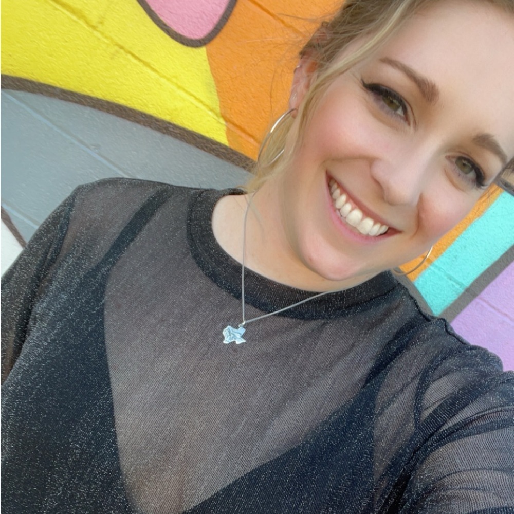 Meet Your Posher, Natalie!